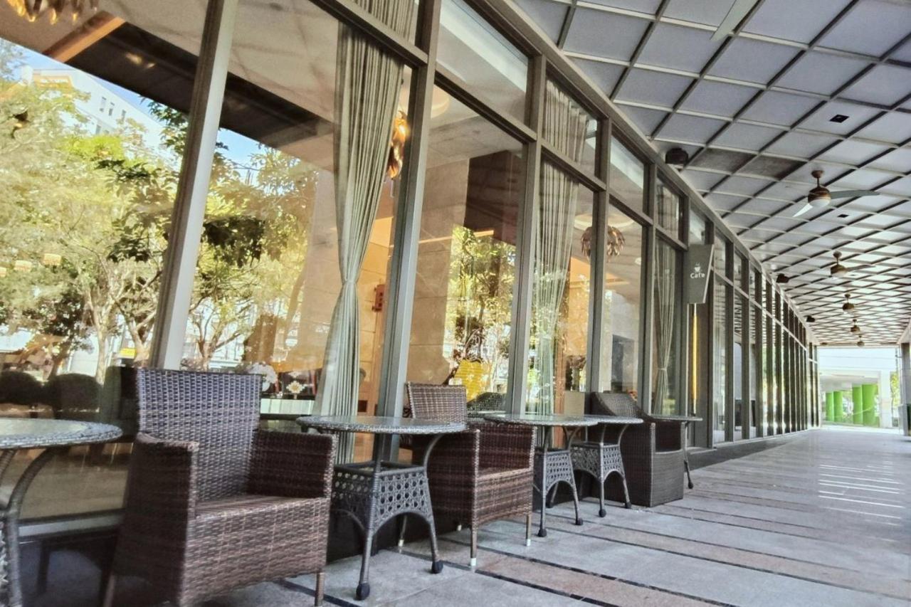 S Aura Hotel Taipei Esterno foto